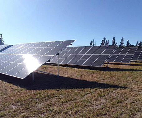 Erdschrauben-Fundament-Solarmontagesystem 1,5 MW